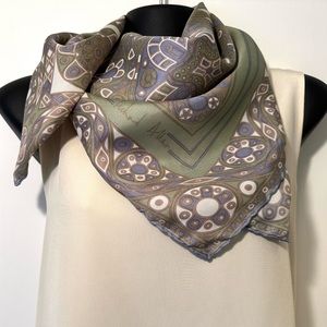 Vintage Richard Allen Silk Scarf 28”x28”